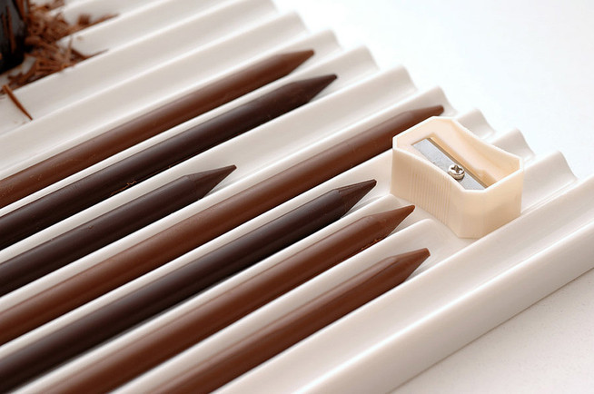 Шоколадные карандаши от Tsujiguchi Hironobu