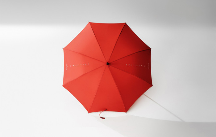 Phone-brella: зонт для любителей писать смс