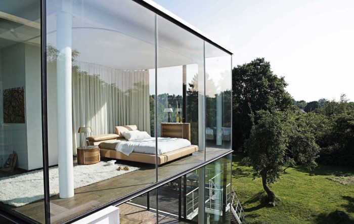 20 идей оформления панорамных окон в квартире и доме