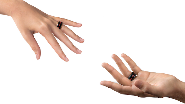HB Ring: кольцо, позволяющее чувствовать сердцебиение любимого человека в режиме реального времени