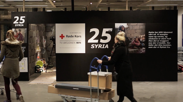 Сирийским дом в шоу-руме IKEA - послание Вам