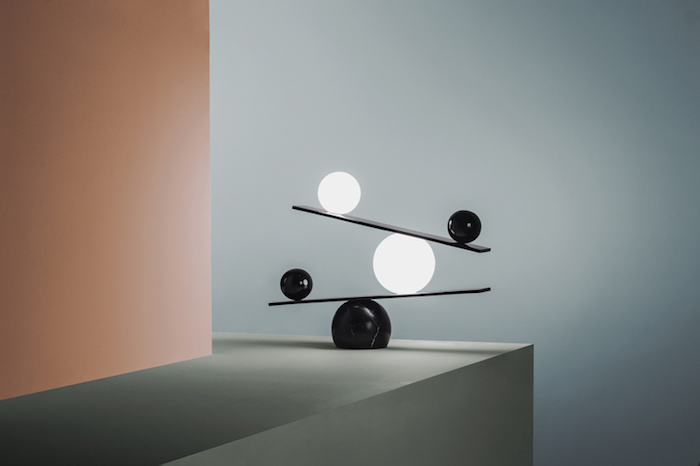 Настольная лампа Balance от Victor Castanera