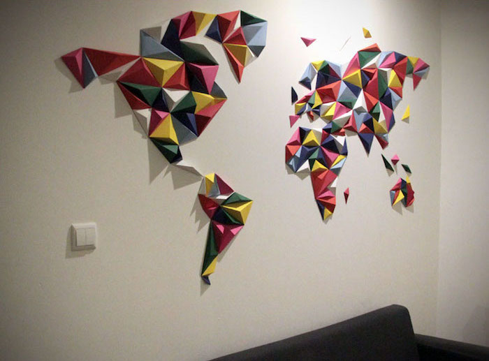 Карта мира: стильный декор для дома