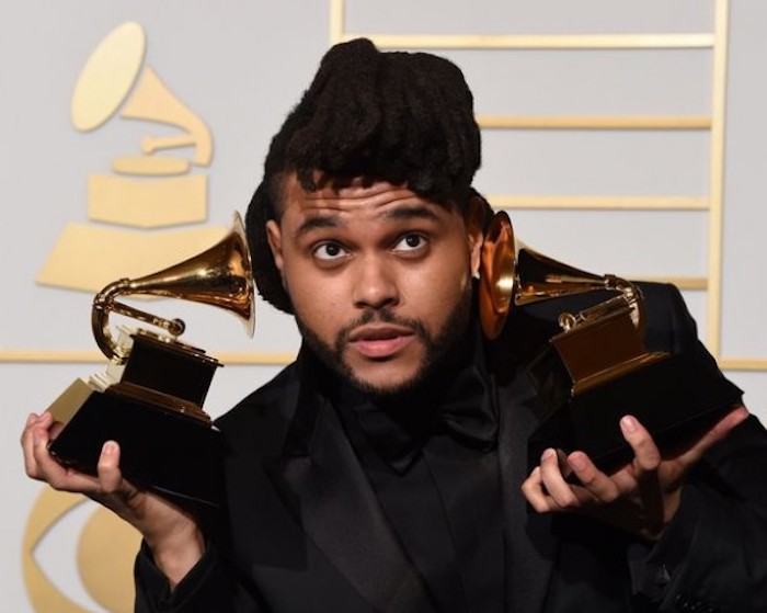 The Weeknd больше не сотрудничает с H&M из-за расистской рекламы